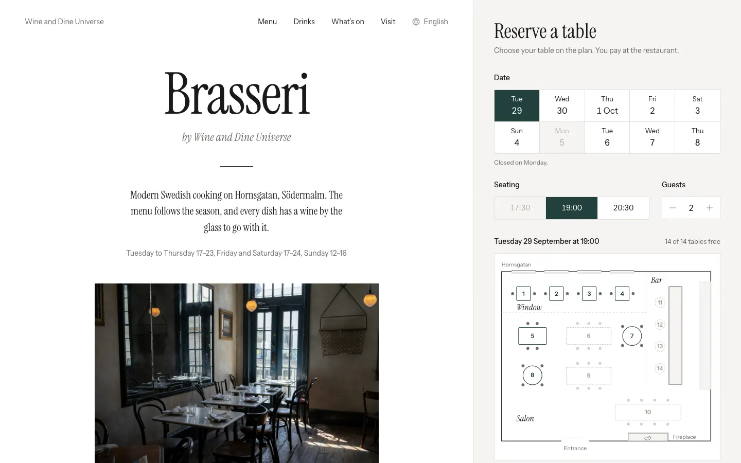 Wine and Dine Universe: Book a table on the floor plan